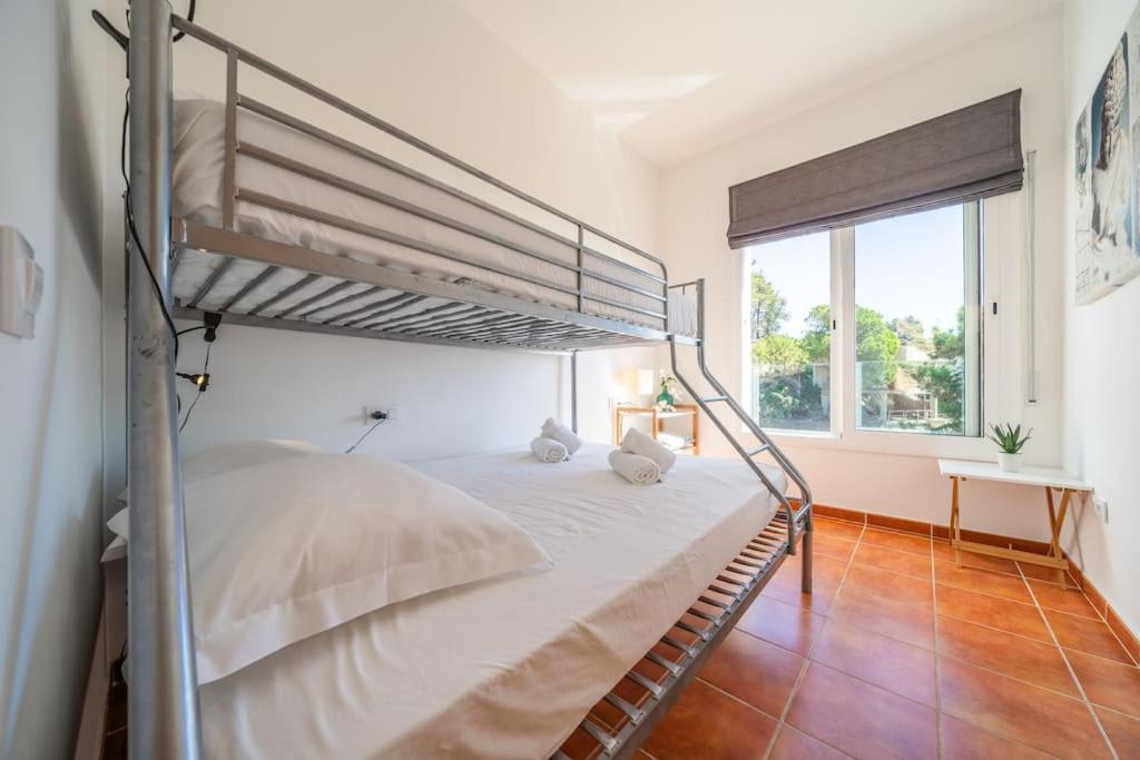 Villa Lovely Breeze, Heerlijk Familiehuis, 7Pers. Льорет-де-Мар Экстерьер фото