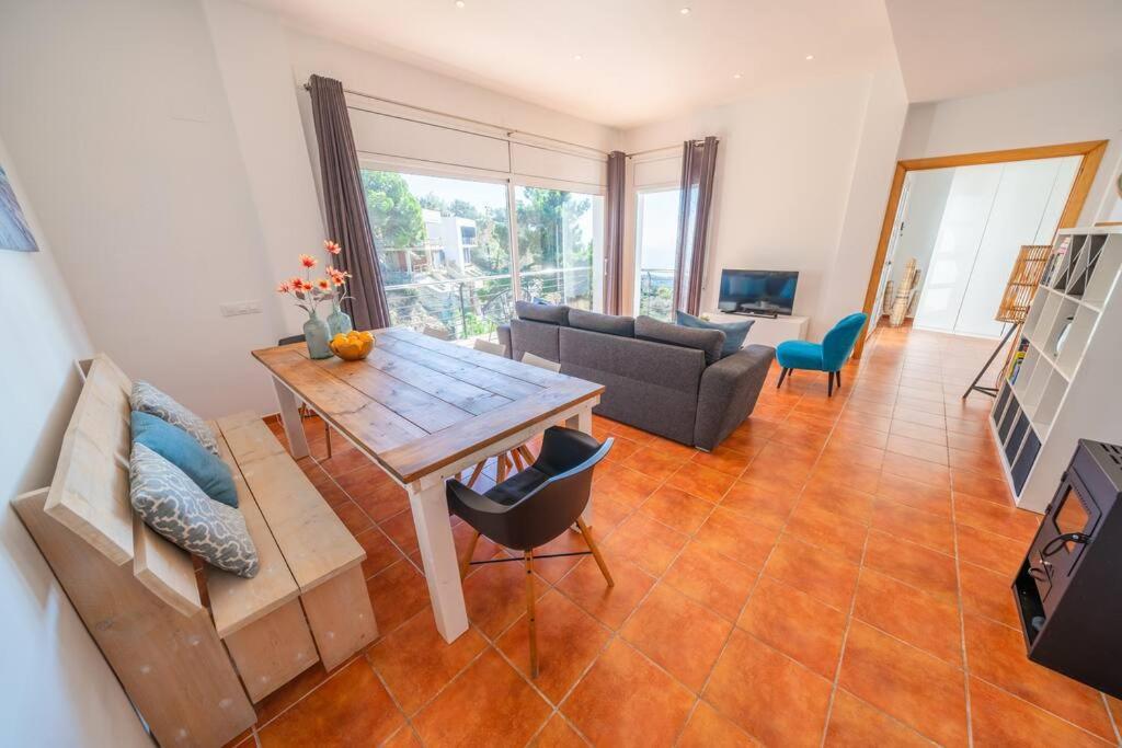 Villa Lovely Breeze, Heerlijk Familiehuis, 7Pers. Льорет-де-Мар Экстерьер фото